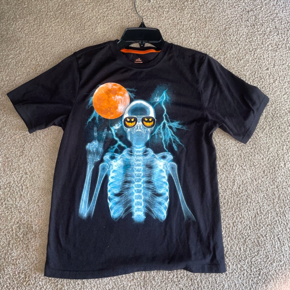 Big boys Halloween shirt